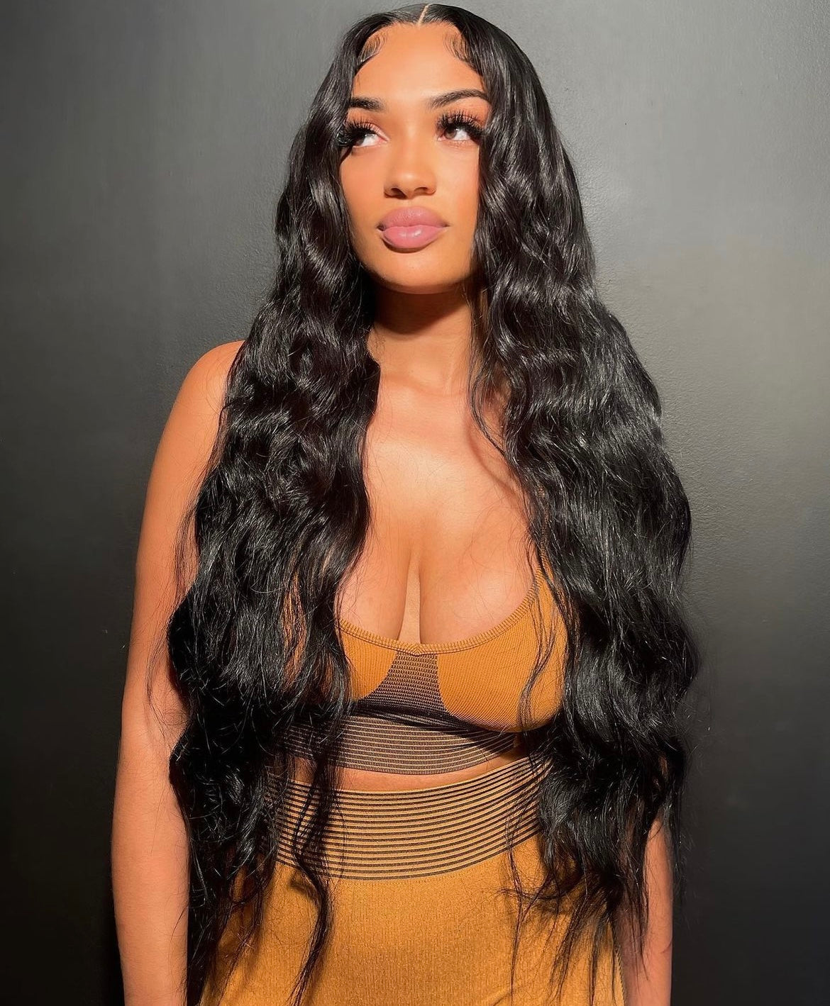 32-40 inch Long Wigs