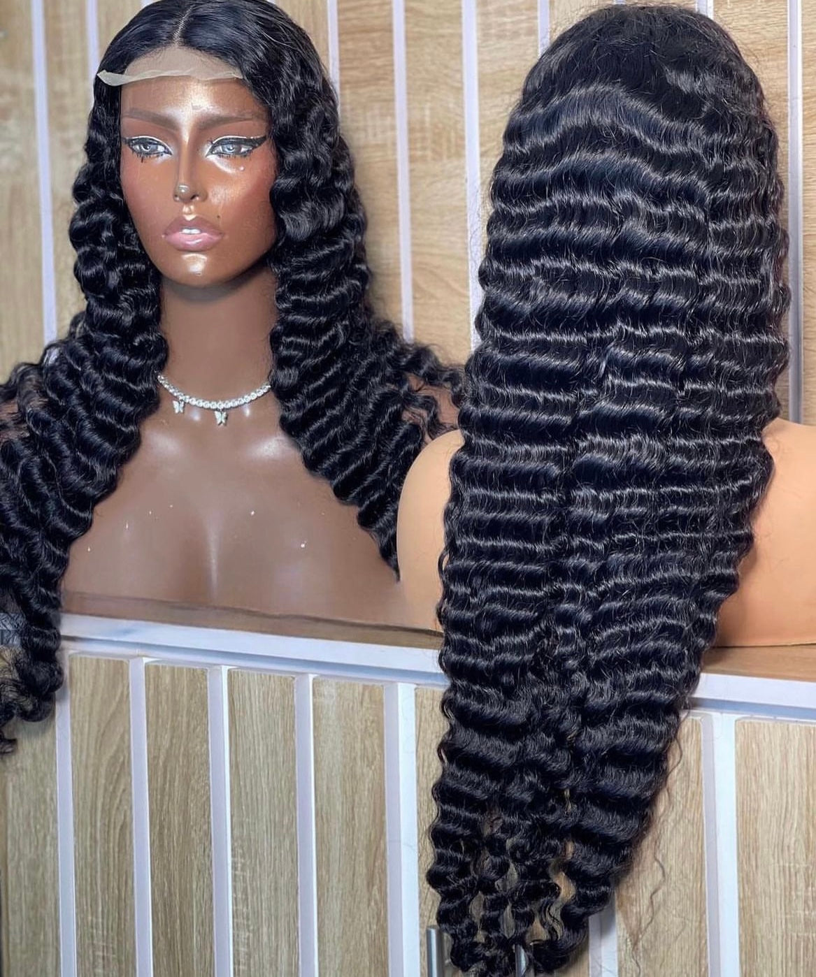 32-40 inch Long Wigs